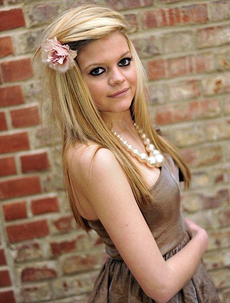 Supporting a Loved One with Trichotillomania