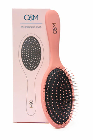 O&M - The Detangler Brush